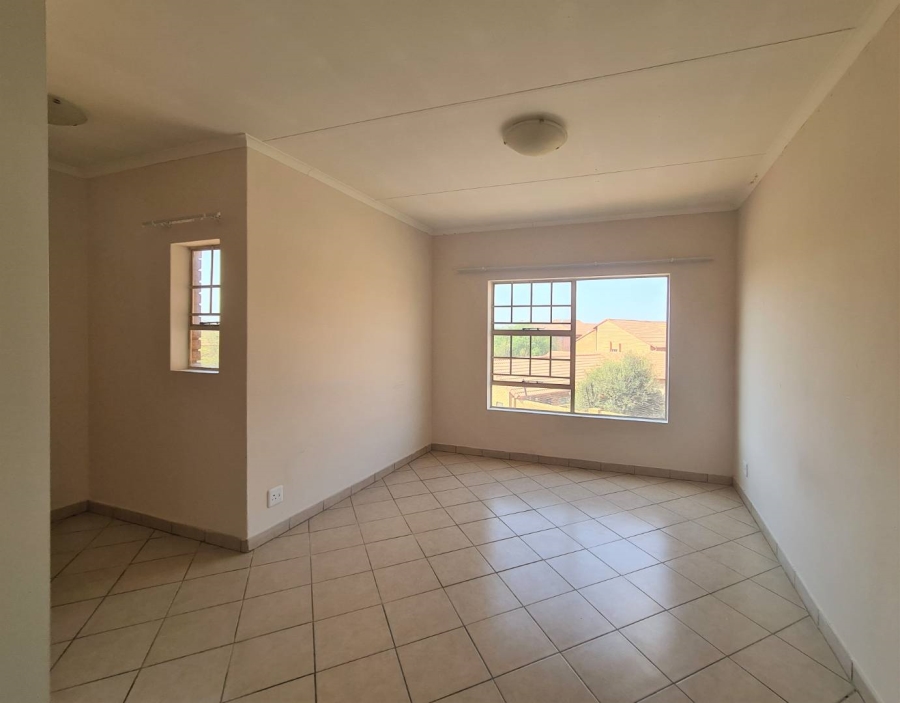 To Let 2 Bedroom Property for Rent in Hazeldean Gauteng