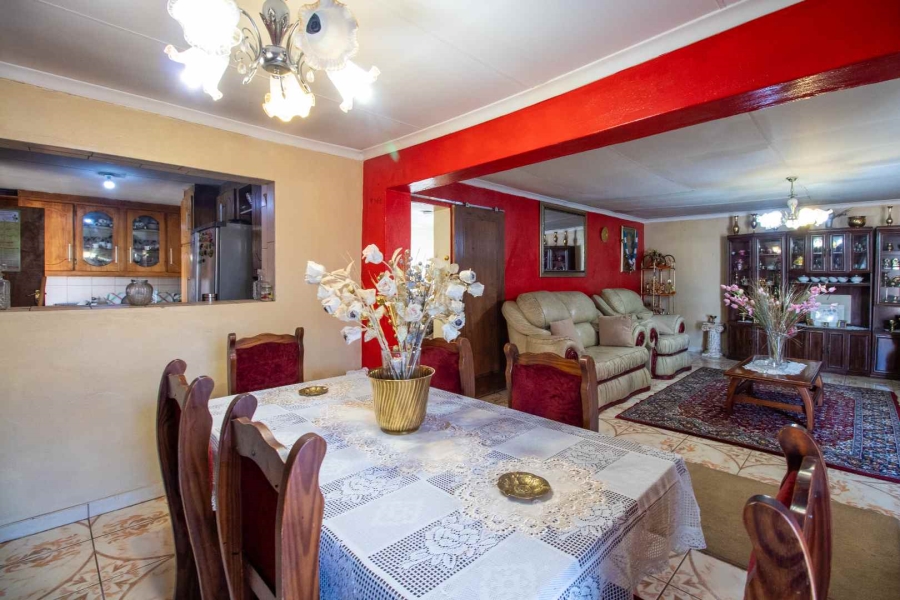 3 Bedroom Property for Sale in Bakerton Gauteng