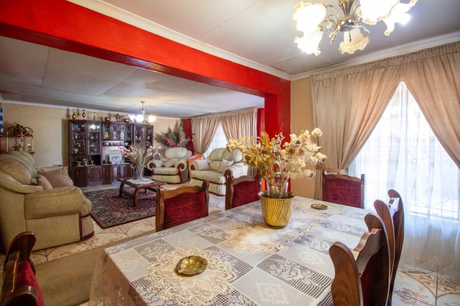 3 Bedroom Property for Sale in Bakerton Gauteng