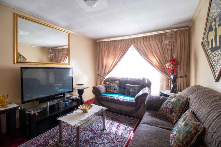 3 Bedroom Property for Sale in Bakerton Gauteng