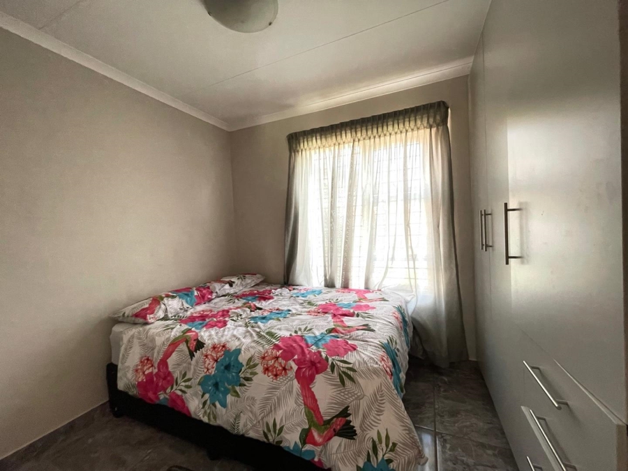 To Let 4 Bedroom Property for Rent in Pomona Gauteng