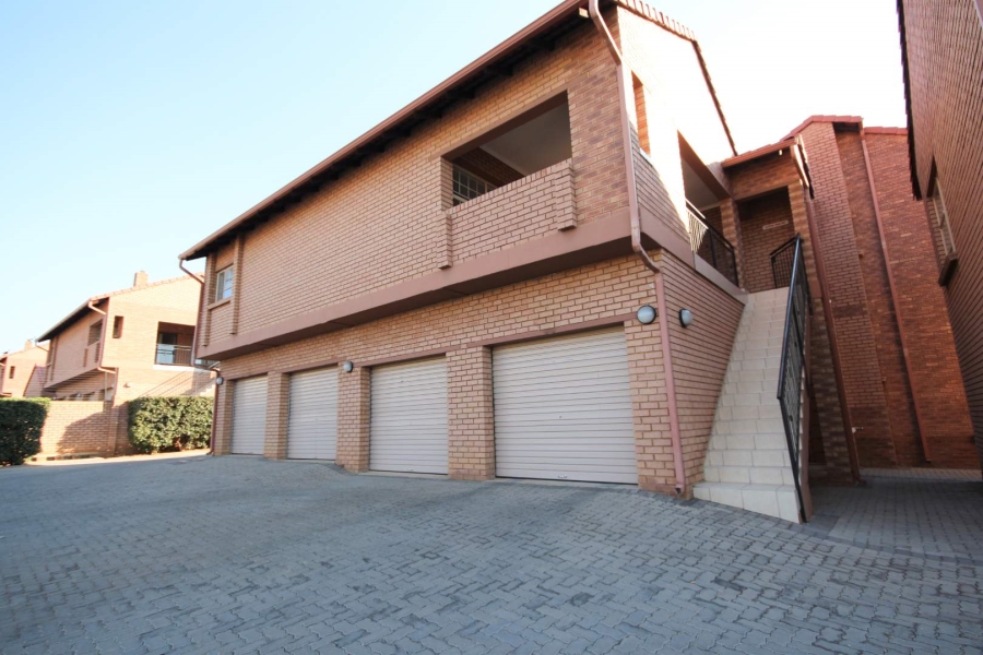 To Let 2 Bedroom Property for Rent in Hazeldean Gauteng