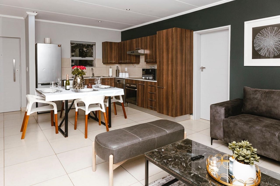 To Let 2 Bedroom Property for Rent in Sandown Gauteng