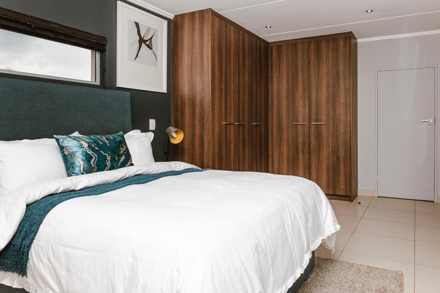 To Let 2 Bedroom Property for Rent in Sandown Gauteng