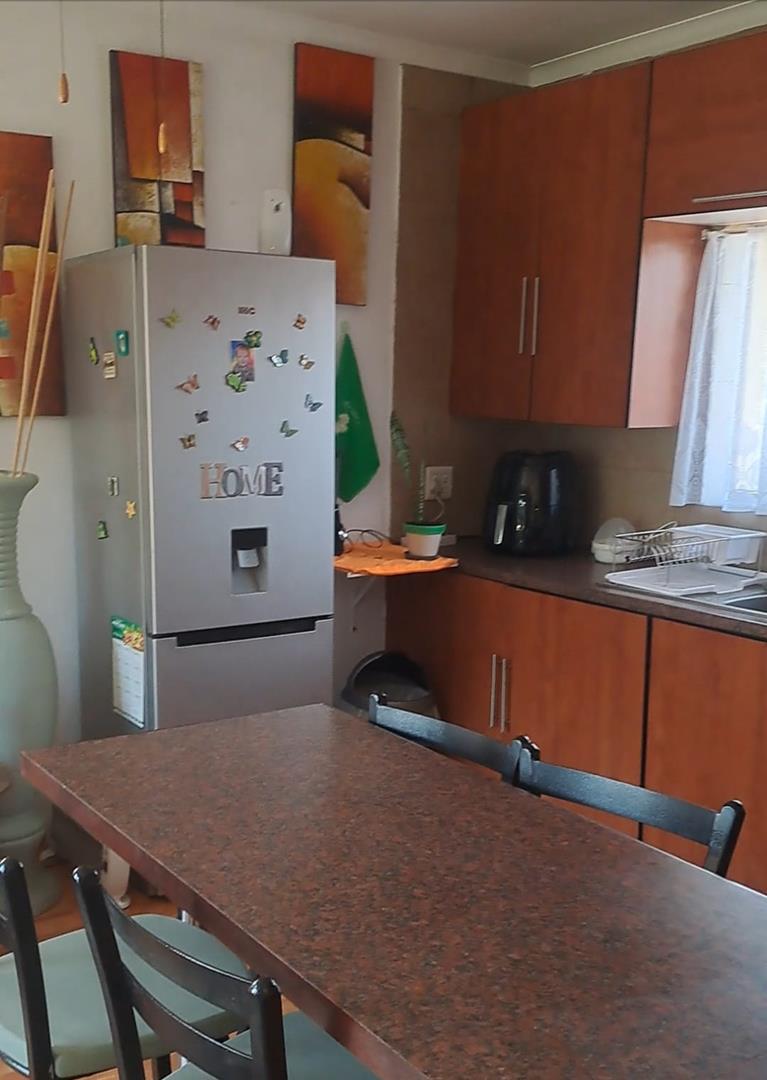 To Let 1 Bedroom Property for Rent in Verwoerdpark Gauteng