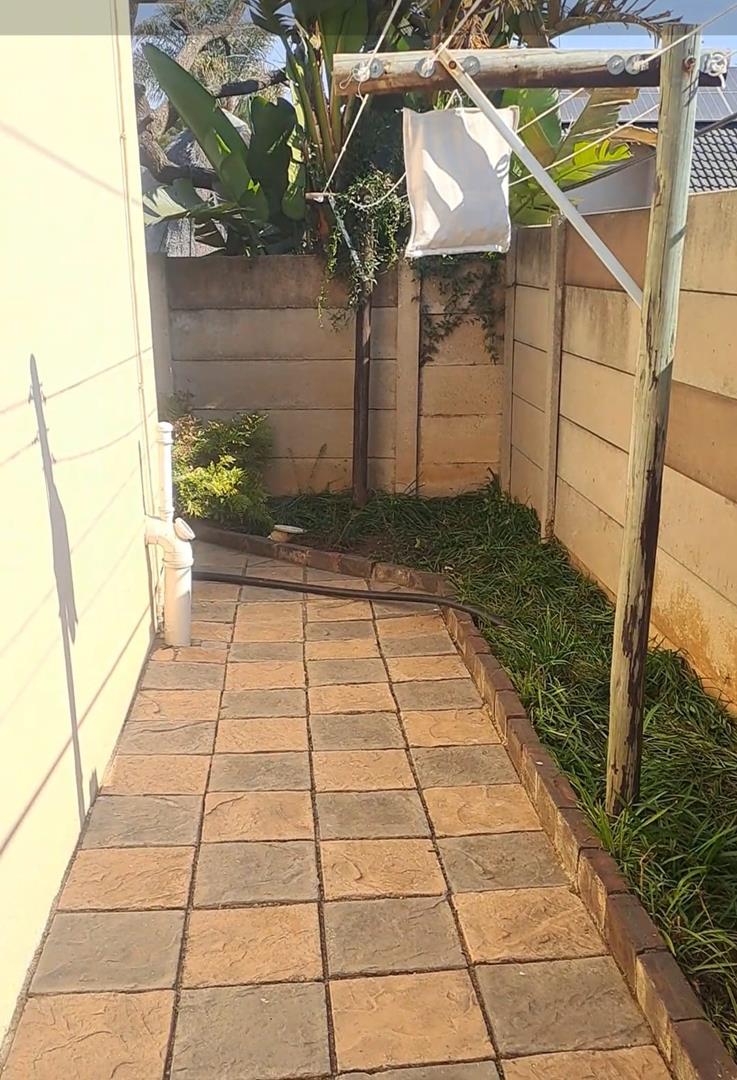 To Let 1 Bedroom Property for Rent in Verwoerdpark Gauteng