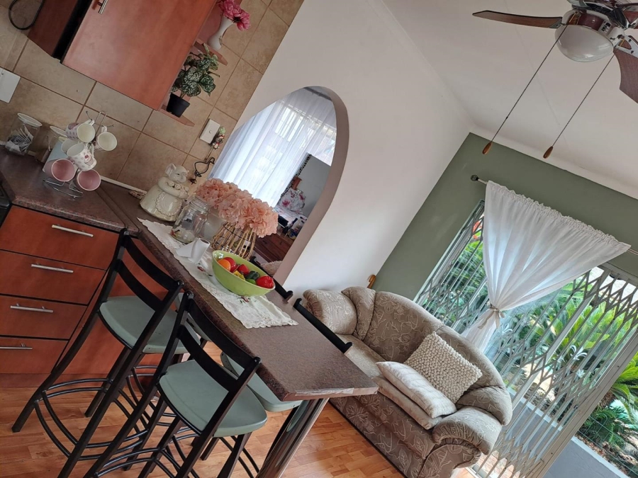 To Let 1 Bedroom Property for Rent in Verwoerdpark Gauteng