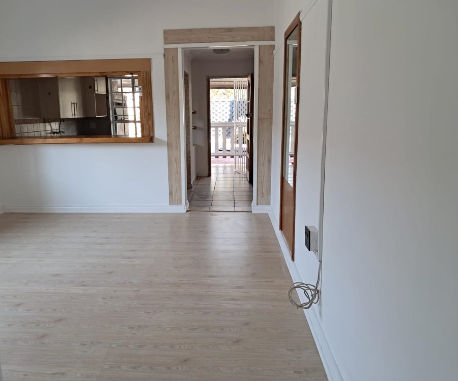To Let 1 Bedroom Property for Rent in Mayville Gauteng