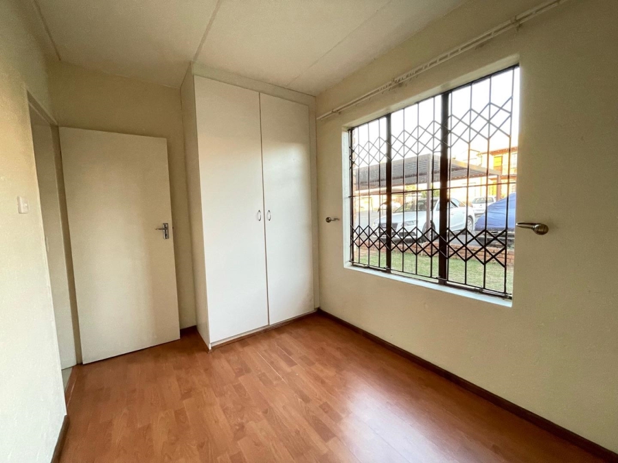 2 Bedroom Property for Sale in Terenure Gauteng