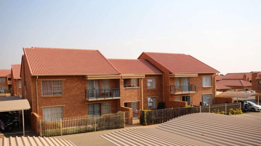 To Let 1 Bedroom Property for Rent in Elardus Park Gauteng
