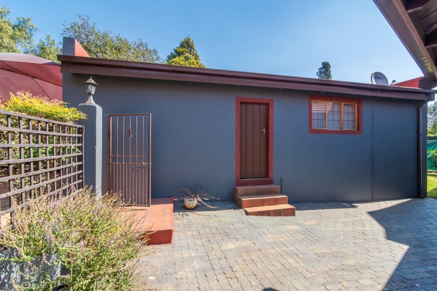 To Let 3 Bedroom Property for Rent in Bordeaux Gauteng