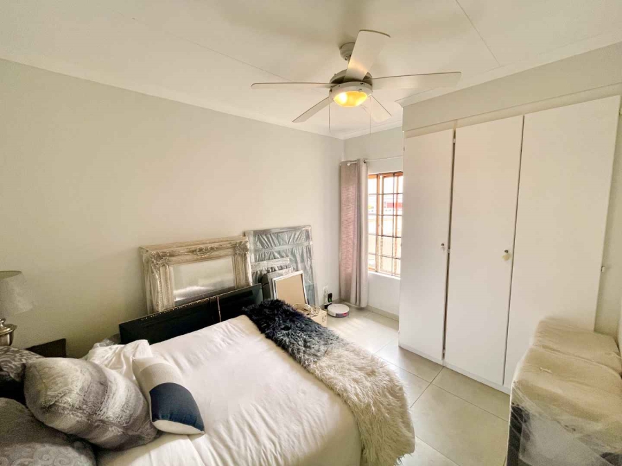 To Let 3 Bedroom Property for Rent in Faerie Glen Gauteng