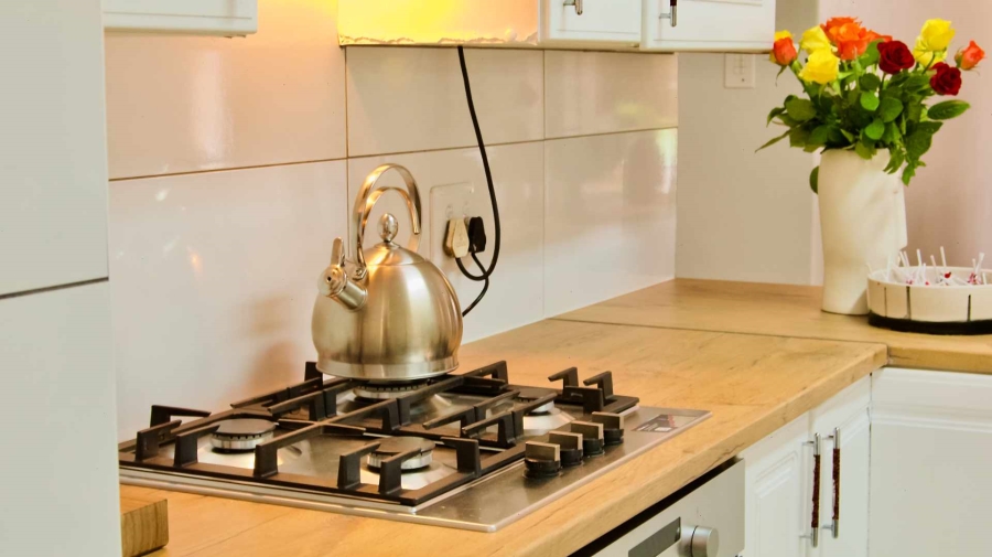 To Let 3 Bedroom Property for Rent in Faerie Glen Gauteng