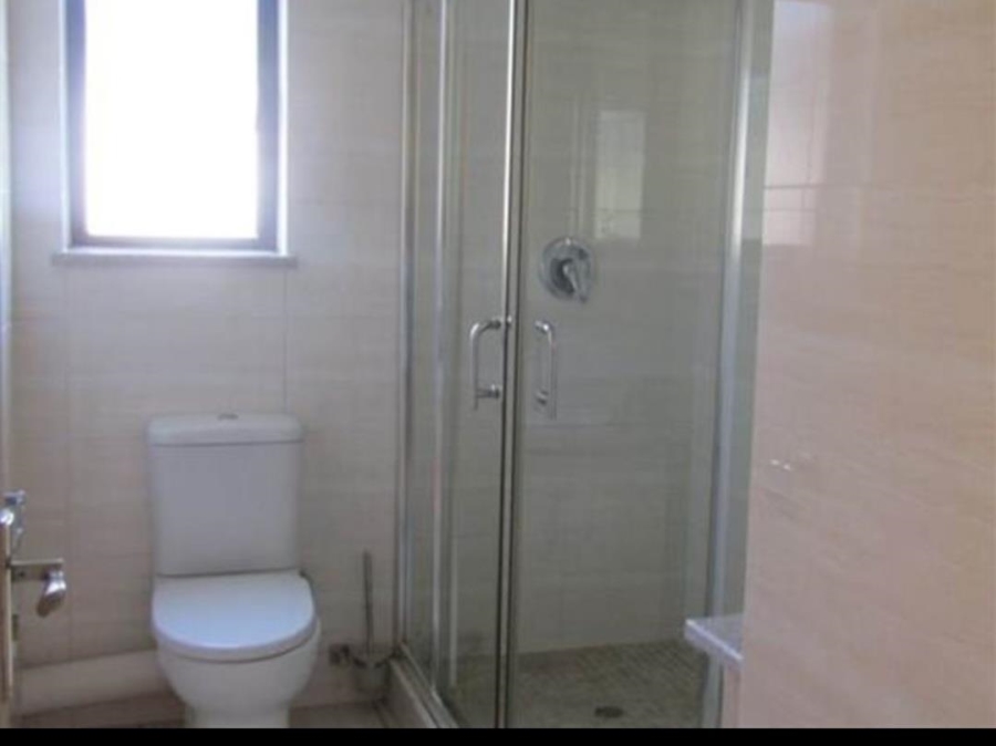 To Let 2 Bedroom Property for Rent in Noordwyk Gauteng