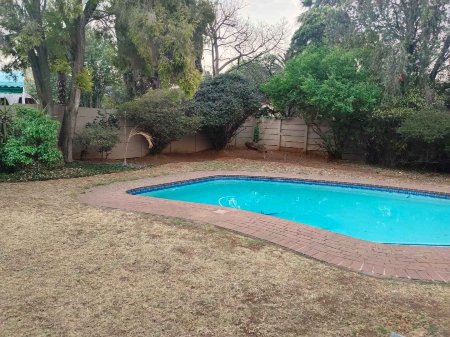 To Let 3 Bedroom Property for Rent in Randhart Gauteng