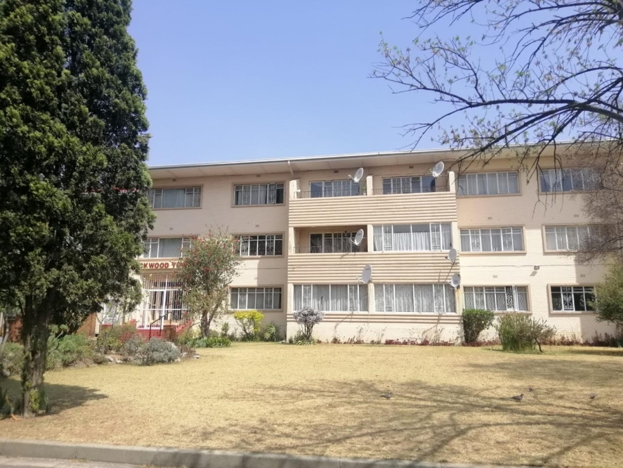 To Let 1 Bedroom Property for Rent in Lambton Gauteng