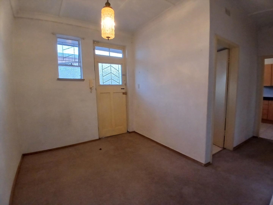 To Let 1 Bedroom Property for Rent in Lambton Gauteng