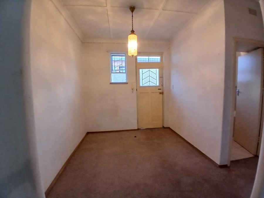 To Let 1 Bedroom Property for Rent in Lambton Gauteng