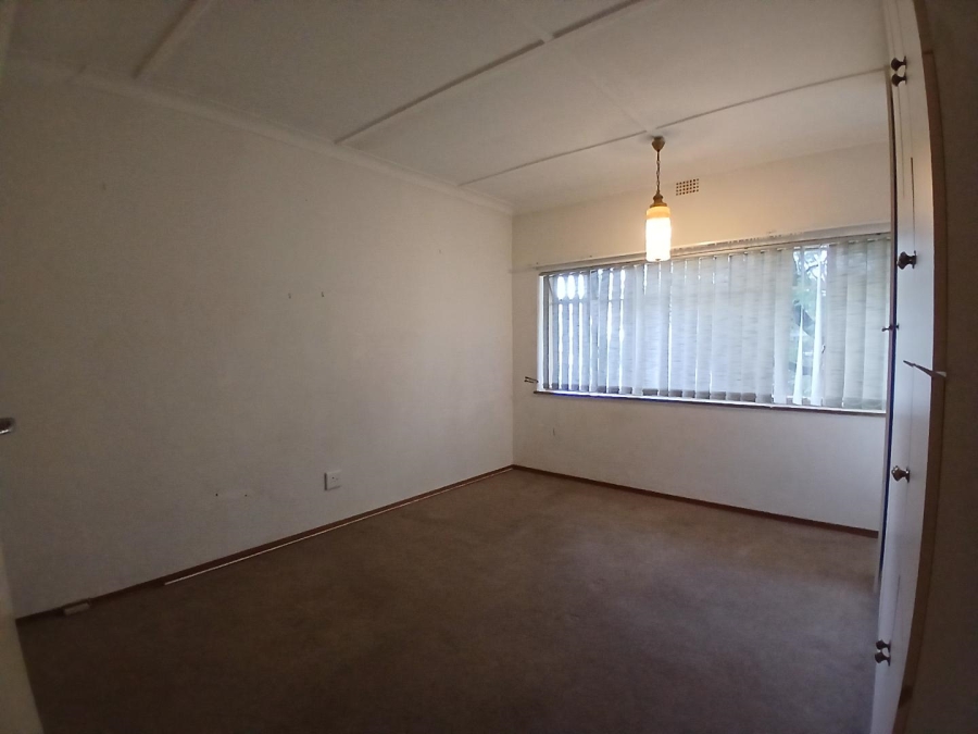 To Let 1 Bedroom Property for Rent in Lambton Gauteng