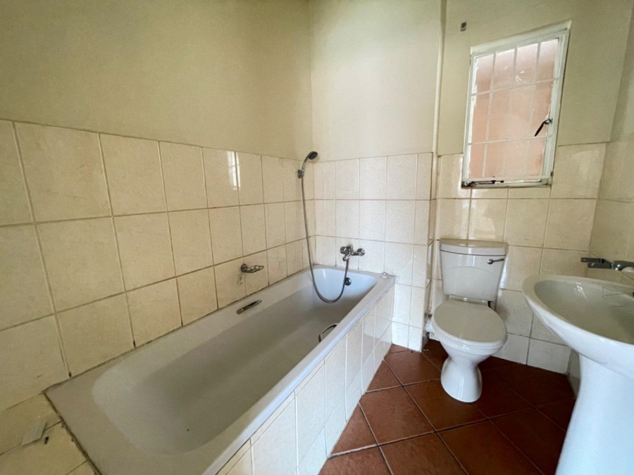 To Let 2 Bedroom Property for Rent in Terenure Gauteng