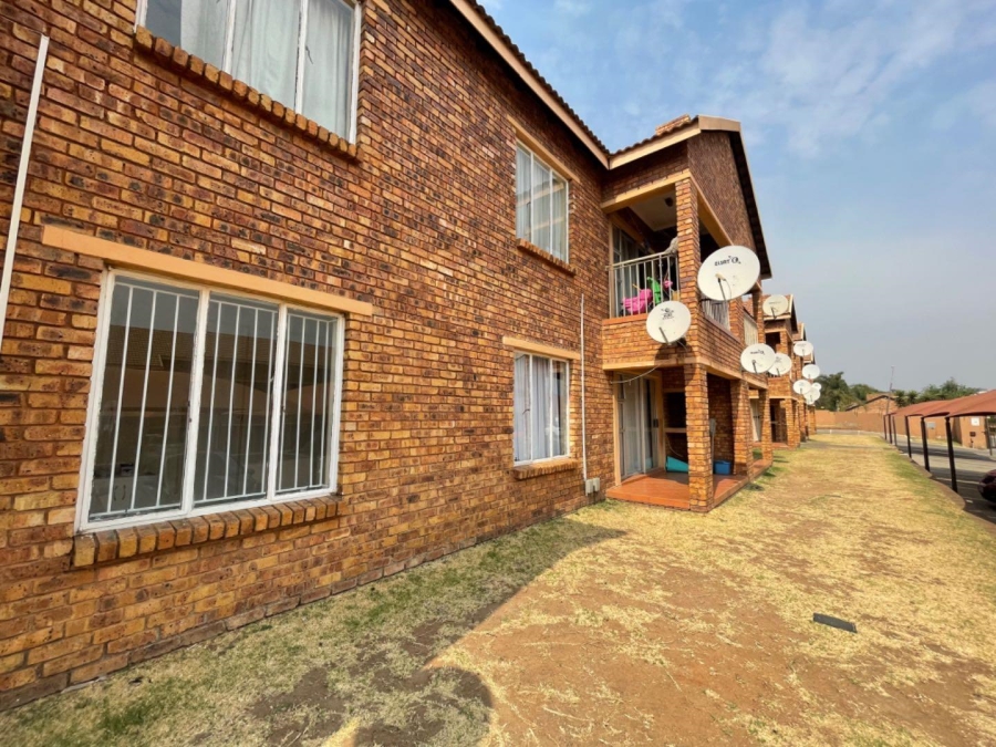 To Let 2 Bedroom Property for Rent in Terenure Gauteng