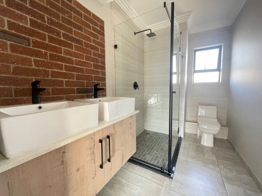 3 Bedroom Property for Sale in Pomona Gauteng