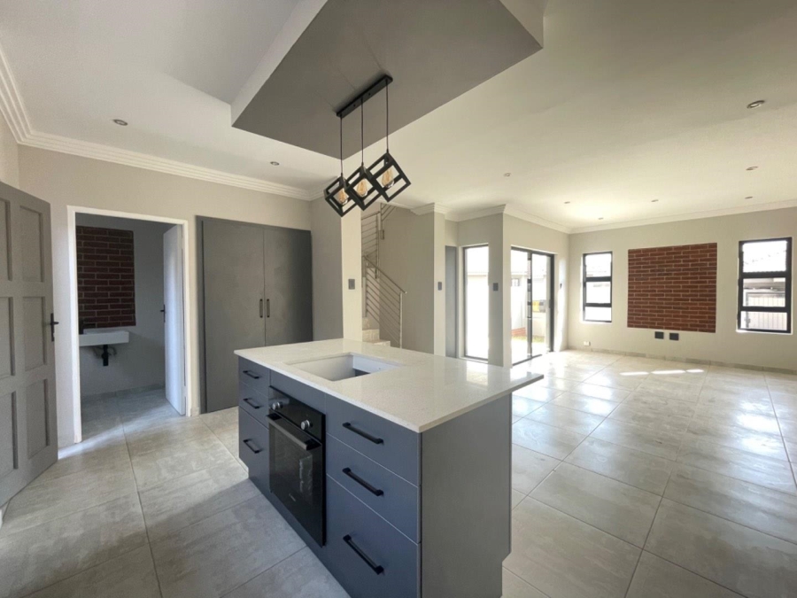 3 Bedroom Property for Sale in Pomona Gauteng