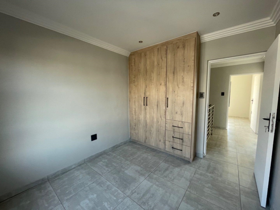 3 Bedroom Property for Sale in Pomona Gauteng