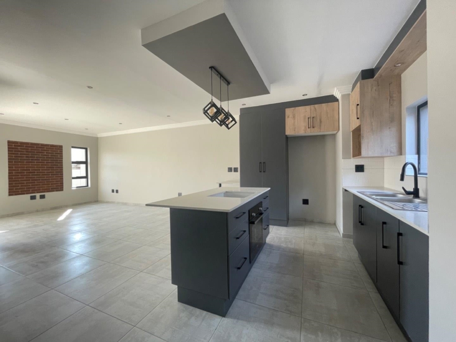 3 Bedroom Property for Sale in Pomona Gauteng