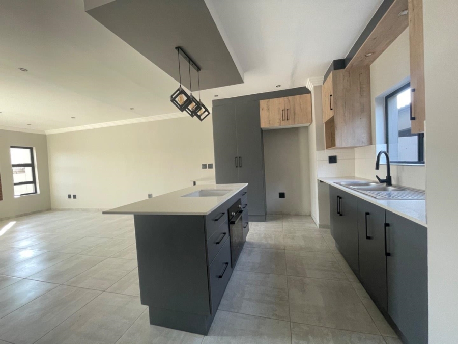 3 Bedroom Property for Sale in Pomona Gauteng