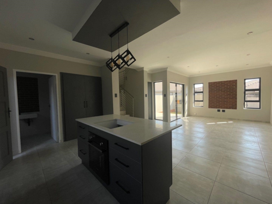 3 Bedroom Property for Sale in Pomona Gauteng