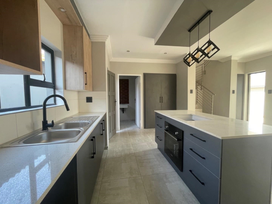 3 Bedroom Property for Sale in Pomona Gauteng