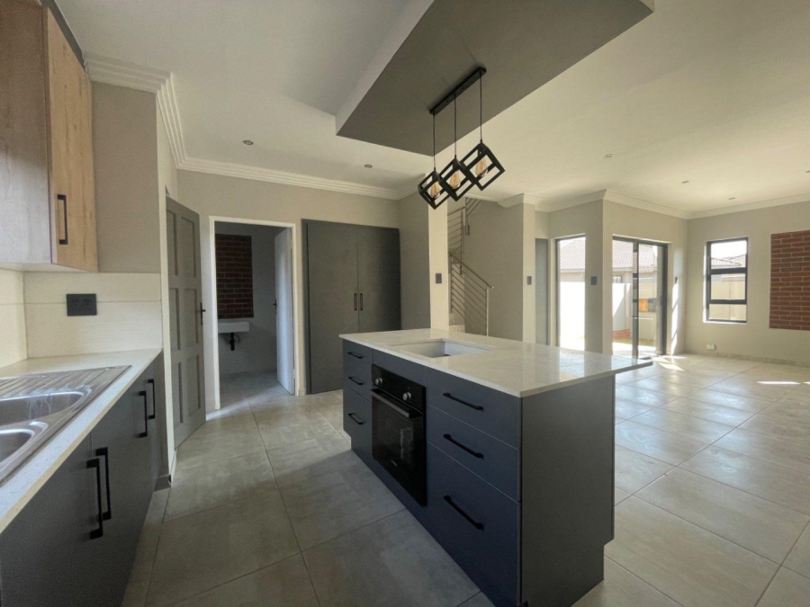 3 Bedroom Property for Sale in Pomona Gauteng