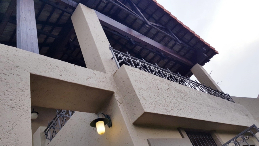 0 Bedroom Property for Sale in Hurlingham Manor Gauteng