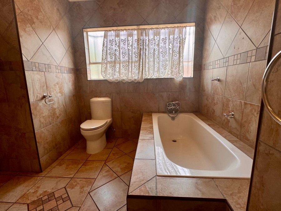 To Let 3 Bedroom Property for Rent in Henley on Klip Gauteng