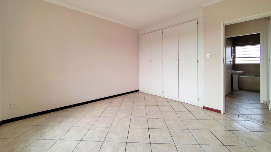 2 Bedroom Property for Sale in Celtisdal Gauteng
