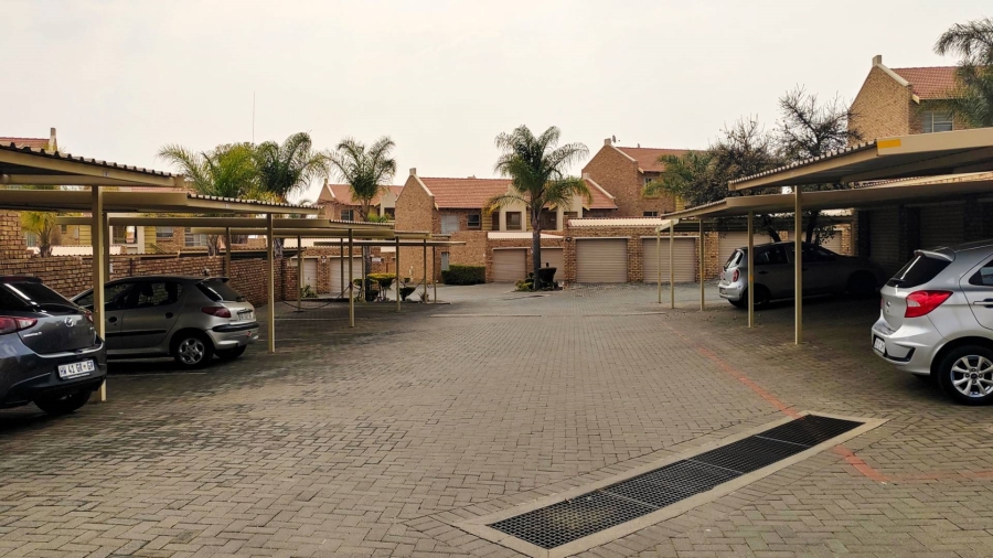 To Let 2 Bedroom Property for Rent in Celtisdal Gauteng