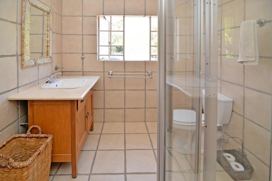 6 Bedroom Property for Sale in Glenhazel Gauteng