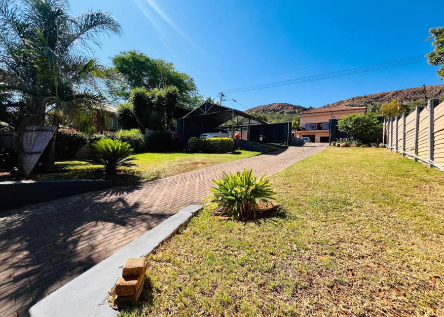 4 Bedroom Property for Sale in Mountain View Gauteng