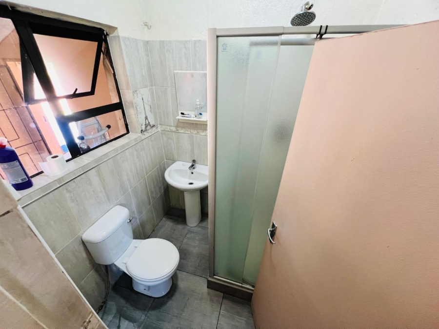 4 Bedroom Property for Sale in Mountain View Gauteng