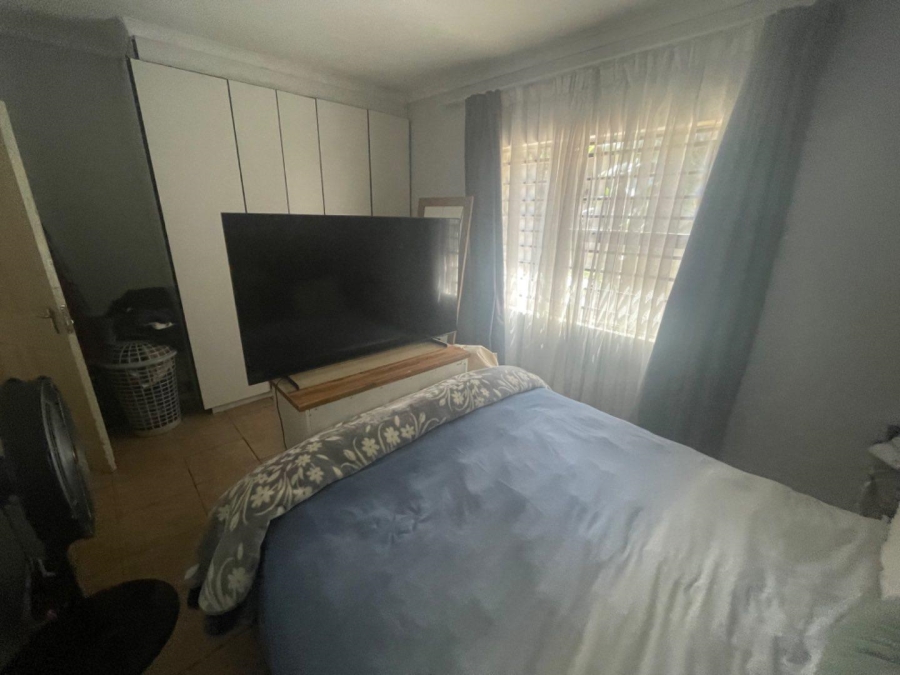 2 Bedroom Property for Sale in Glen Marais Gauteng