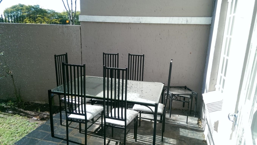 To Let 2 Bedroom Property for Rent in Morningside Gauteng