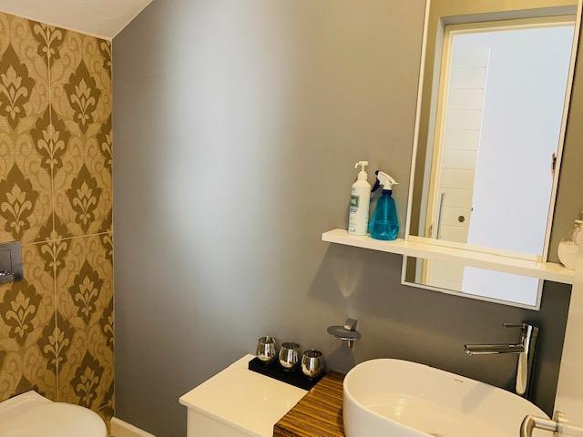To Let 4 Bedroom Property for Rent in Sandown Gauteng