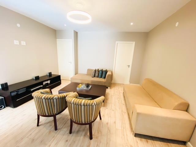 To Let 4 Bedroom Property for Rent in Sandown Gauteng