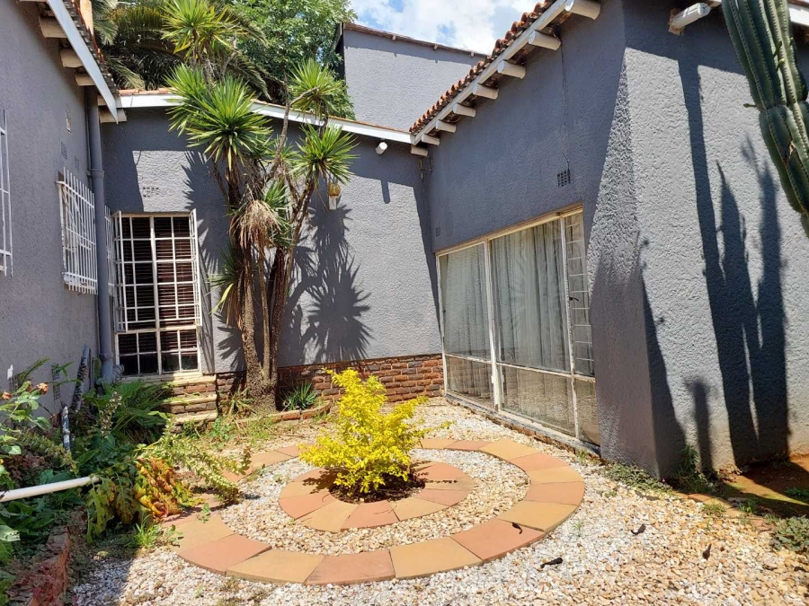 3 Bedroom Property for Sale in Northcliff Gauteng