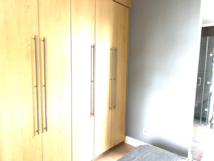 To Let 1 Bedroom Property for Rent in Morningside Gauteng