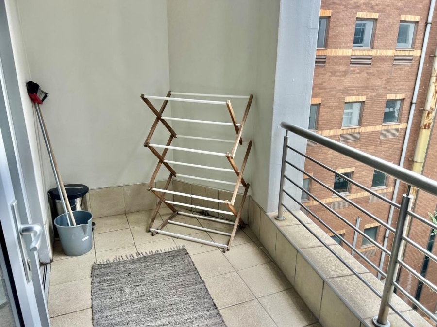 To Let 1 Bedroom Property for Rent in Morningside Gauteng