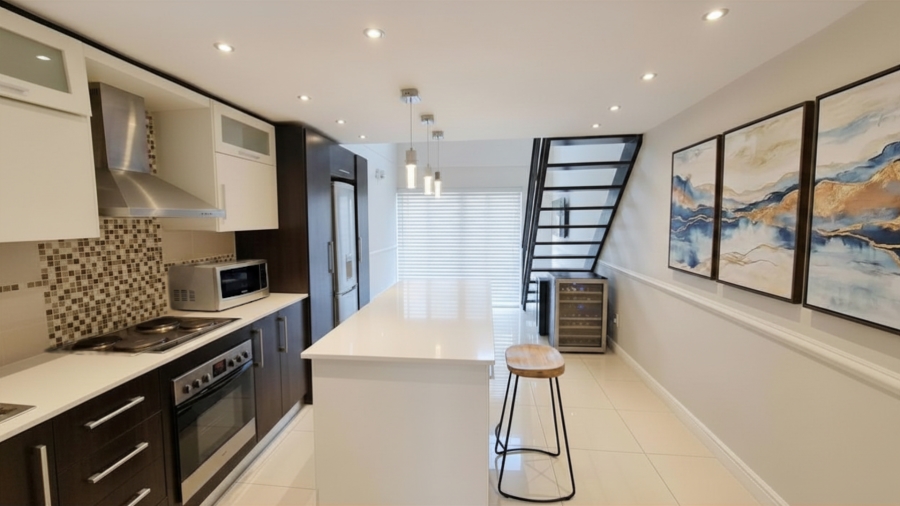 2 Bedroom Property for Sale in Melrose Estate Gauteng