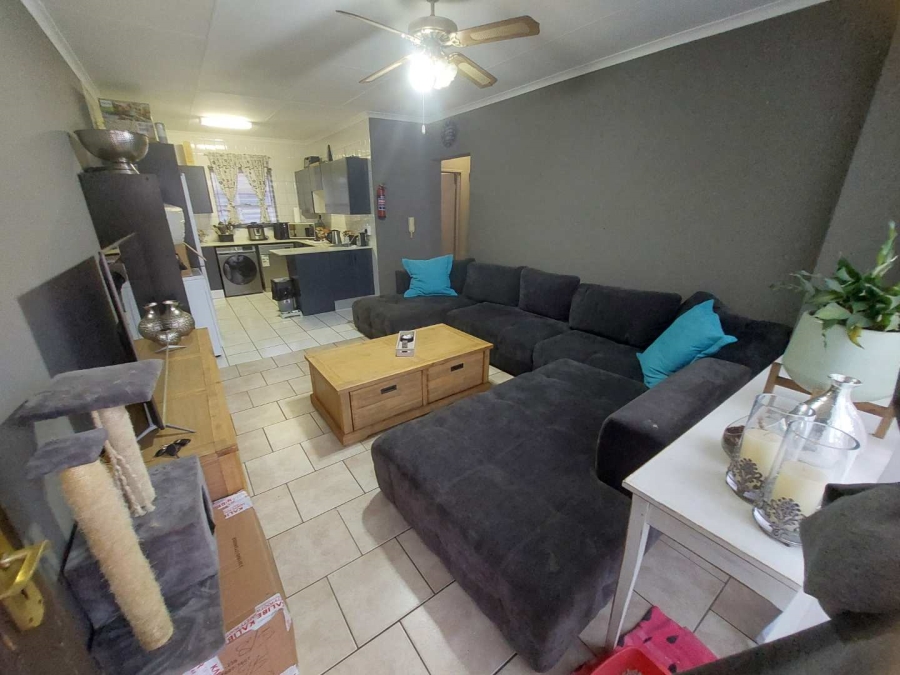 To Let 2 Bedroom Property for Rent in Meyersdal Gauteng