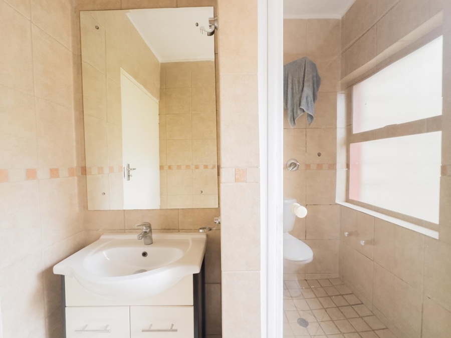 To Let 1 Bedroom Property for Rent in The Meadows Estate Gauteng